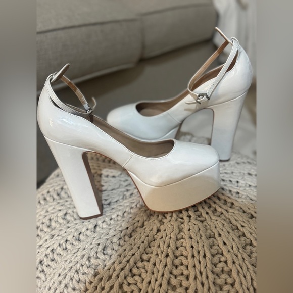 SCHUTZ Shoes - SCHUTZ White Platform Mary Jane Heels